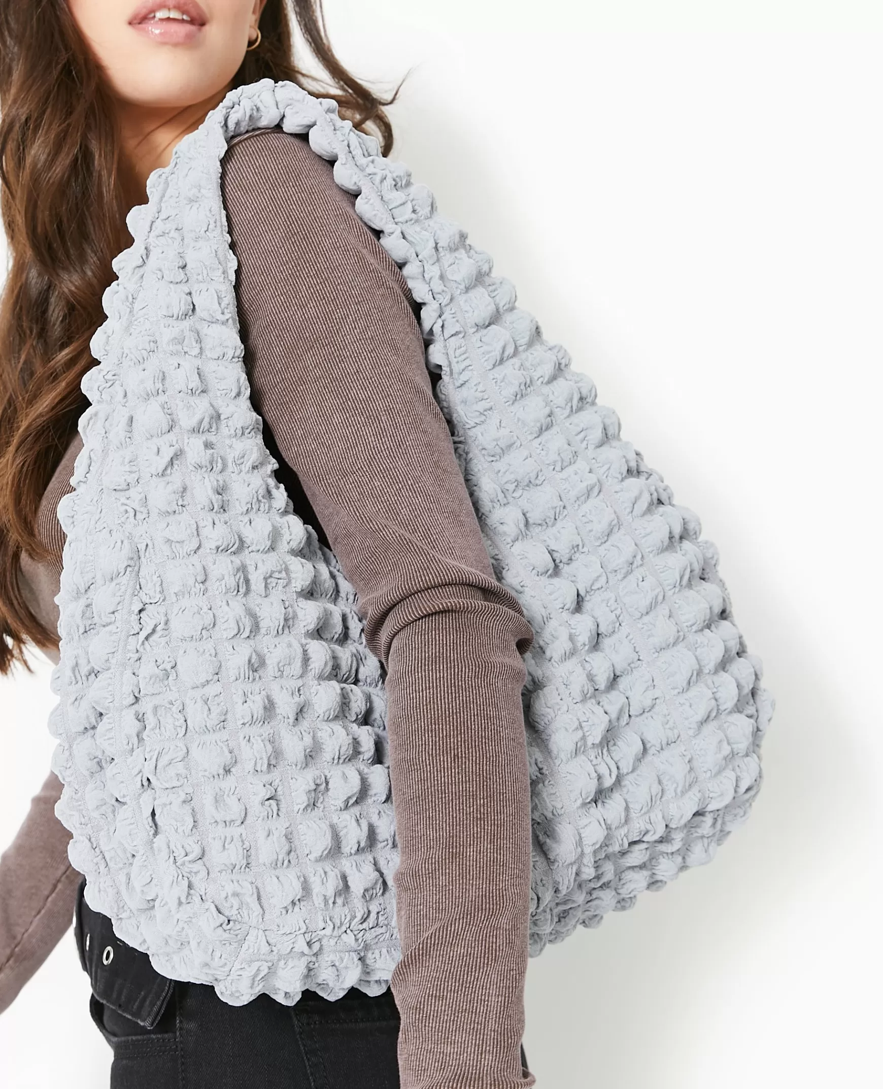 Pimkie Sac forme lune en tissu relif - Gris Flash Sale