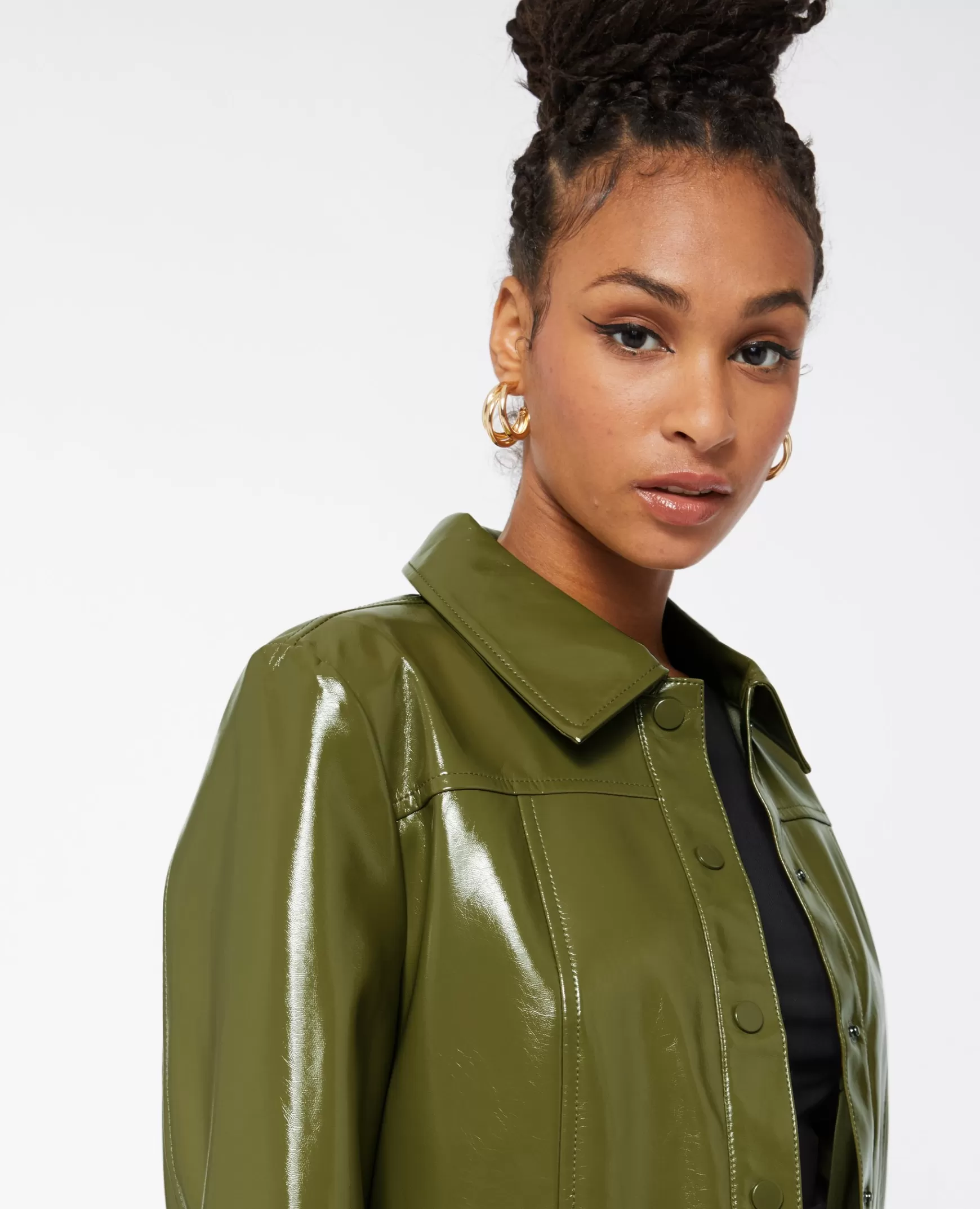 Pimkie Veste courte et droite en vinyle - Vert olive Vertolive Online